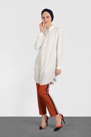 Tesettür giyim KREM ALVİNA BOYDAN DÜĞMELİ TUNİK 4495