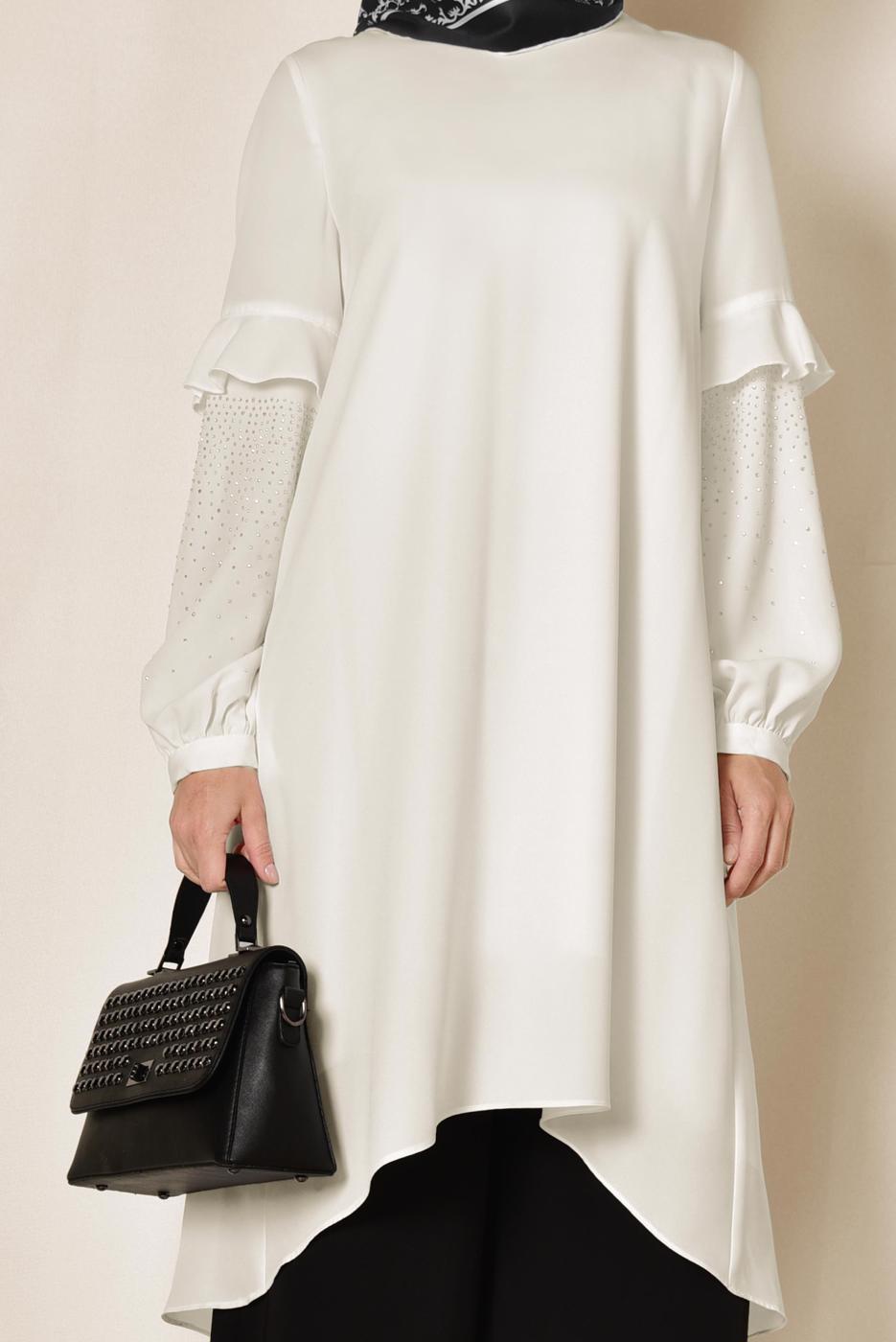 Tesettür giyim KREM ALVİNA KOLLARI TAŞ DETAYLI TUNİK 4858