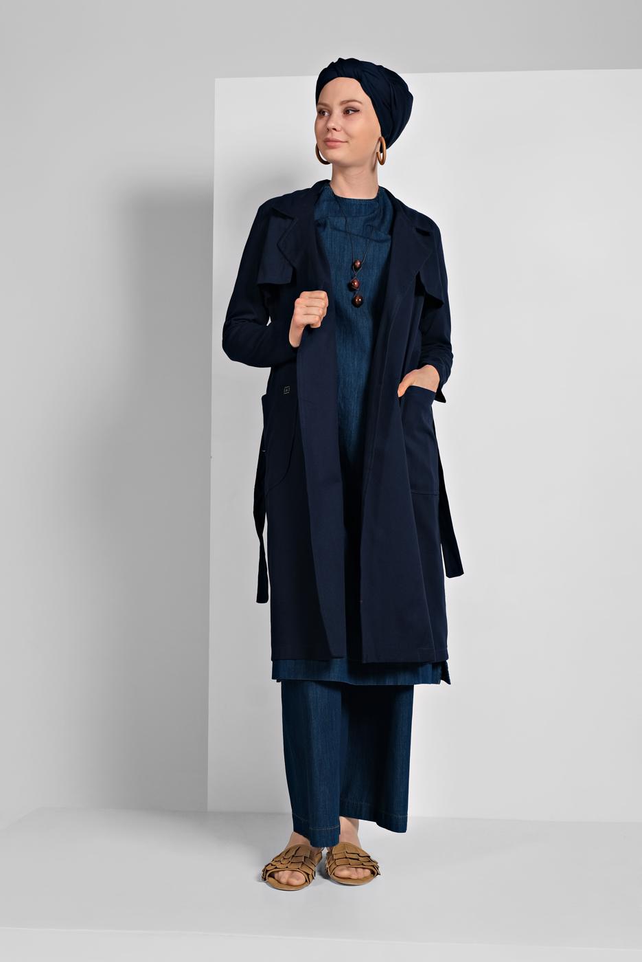 Tesettür giyim LACİVERT KRUVAZE YAKA KUŞAKLI TRENÇKOT 26107