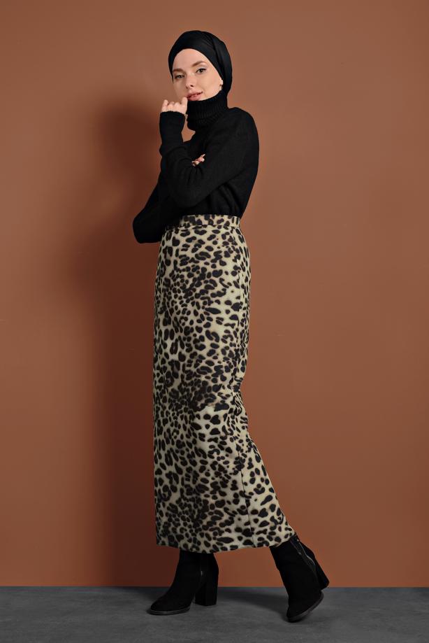 Tesettür giyim SİYAH BOĞAZLI TRİKO KAZAK 4306 - TRENDTESETTÜR