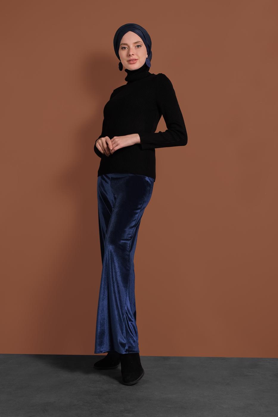 Tesettür giyim SİYAH BOĞAZLI FİTİLLİ KAZAK 9516