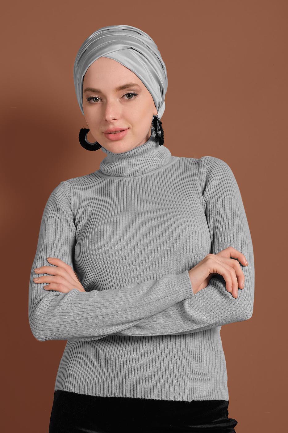 Tesettür giyim GRİ BOĞAZLI FİTİLLİ KAZAK 9516
