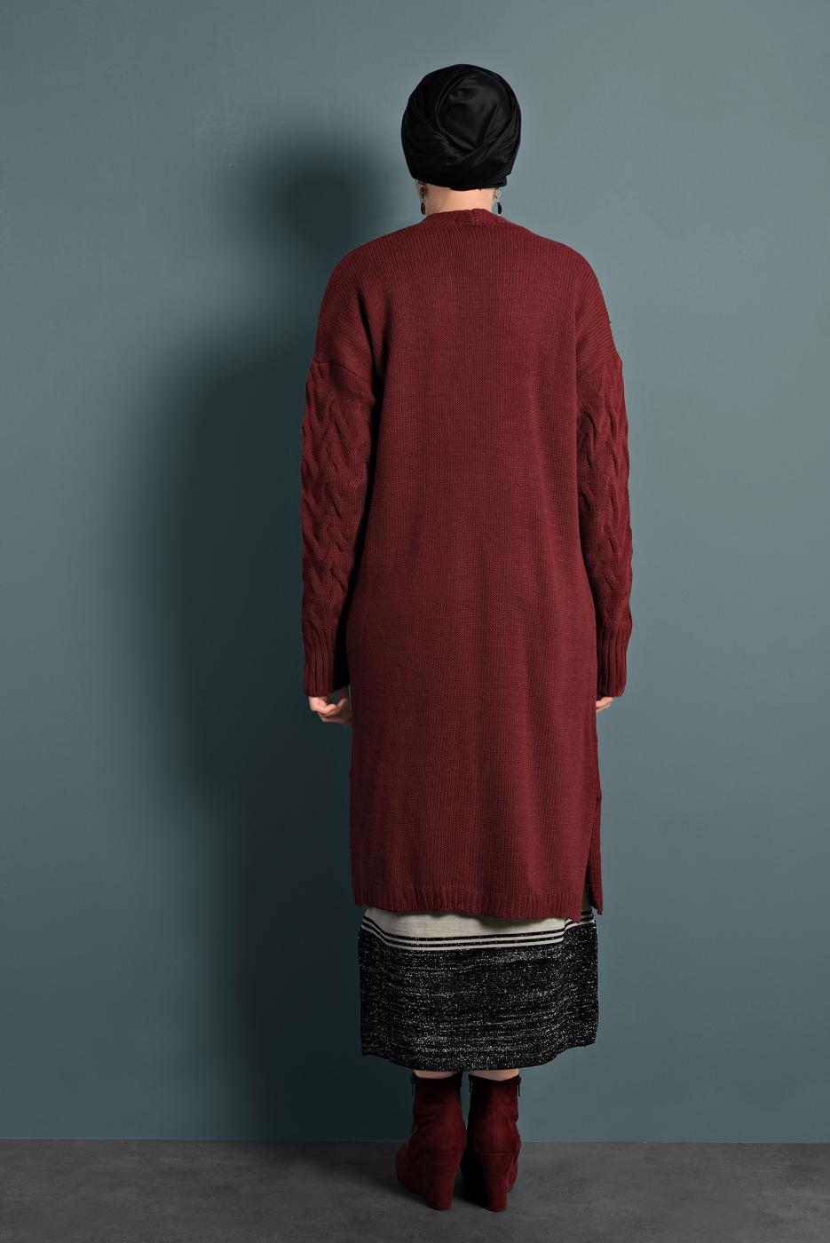 Tesettür giyim BORDO ÖRGÜ DESENLİ TRİKO HIRKA T 0005