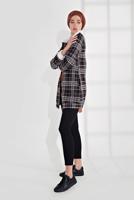 Tesettür giyim SİYAH YAKASI VE MANŞETLERİ POLARLI EKOSE CEKET 0165 