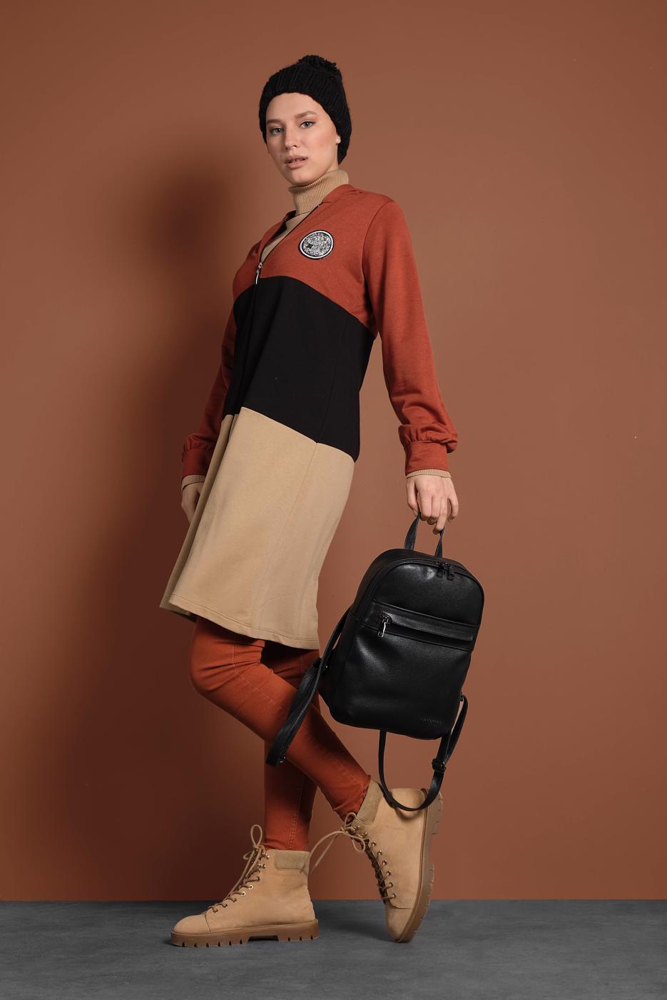 Tesettür giyim TURUNCU ŞERİT DETAYLI KAPÜŞONLU EŞOFMAN CEKET 0655 