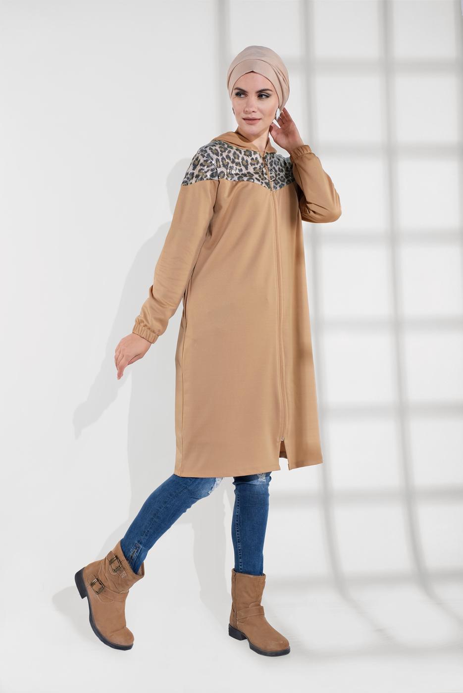 Tesettür giyim BEJ LEOPAR DESENLİ FERMUARLI EŞOFMAN CEKET 1255 