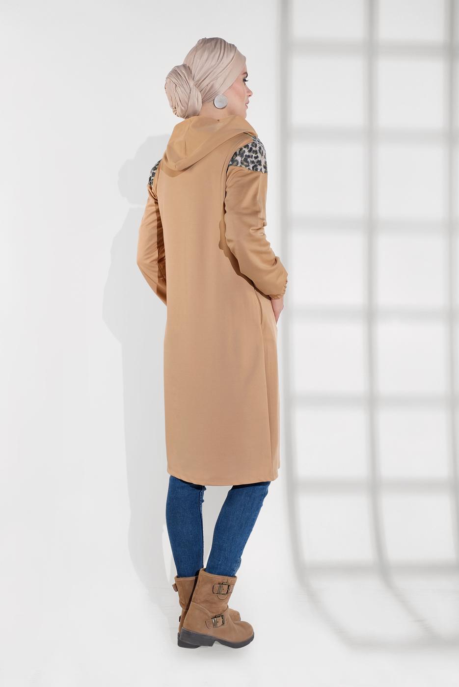 Tesettür giyim BEJ LEOPAR DESENLİ FERMUARLI EŞOFMAN CEKET 1255 