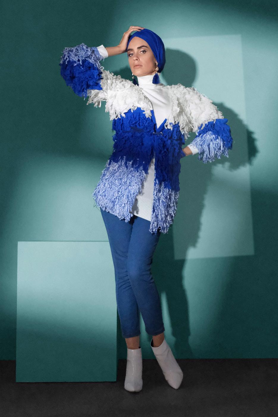 Tesettür giyim KREM SAÇAKLI TRİKO HIRKA 4201