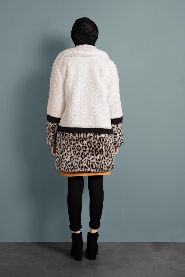 Vêtements hijab  ANIMAL PRINTED JACKET 4700  - TRENDTESETTÜR