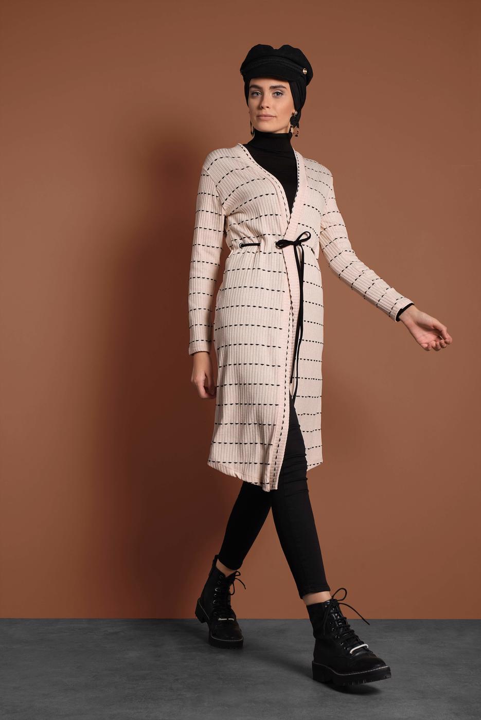 Tesettür giyim EKRU BELİ BAĞCIKLI TRİKO CEKET 9355