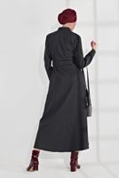 Tesettür giyim SİYAH DÜĞMELİ CEPLİ VE BELİ KEMERLİ ELBİSE 825