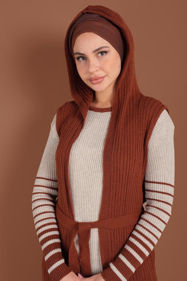 Tesettür giyim  ÇİZGİLİ ÖRME YELEKLİ TAKIM 2424  - TRENDTESETTÜR