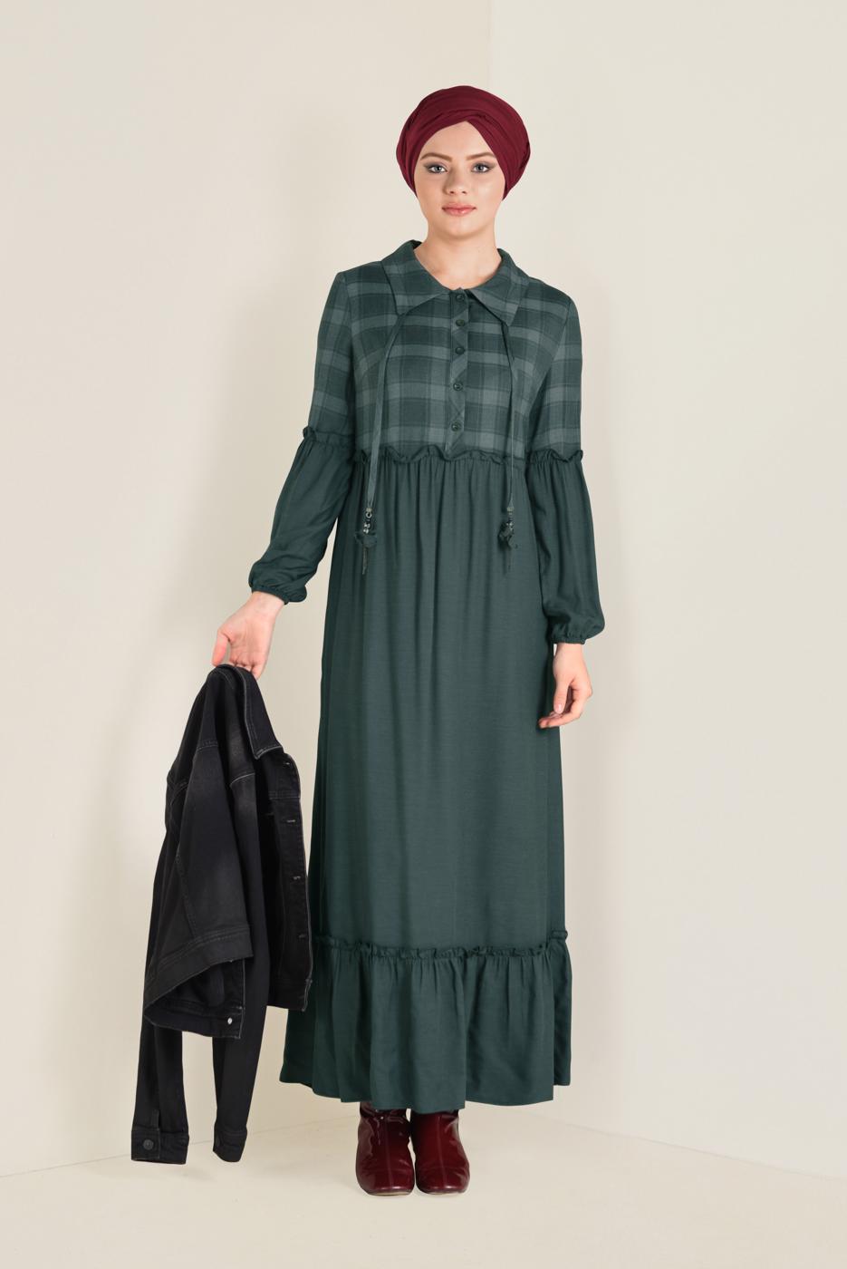 Tesettür giyim YEŞİL ETEK UCU VOLANLI EKOSELİ ELBİSE 4566