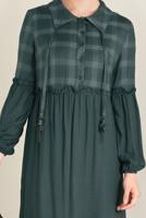 Tesettür giyim YEŞİL ETEK UCU VOLANLI EKOSELİ ELBİSE 4566