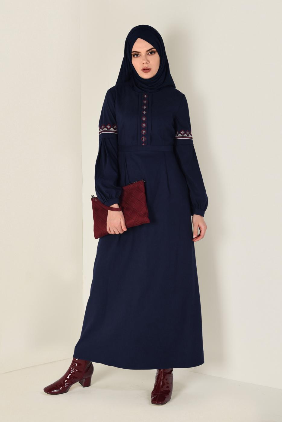Tesettür giyim LACİVERT İŞLEMELİ SÜET ELBİSE 4766 