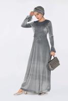 Tesettür giyim GÜMÜŞ ÖNÜ İŞLEMELİ KADİFE ELBİSE 4781 