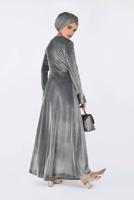 Tesettür giyim GÜMÜŞ ÖNÜ İŞLEMELİ KADİFE ELBİSE 4781 