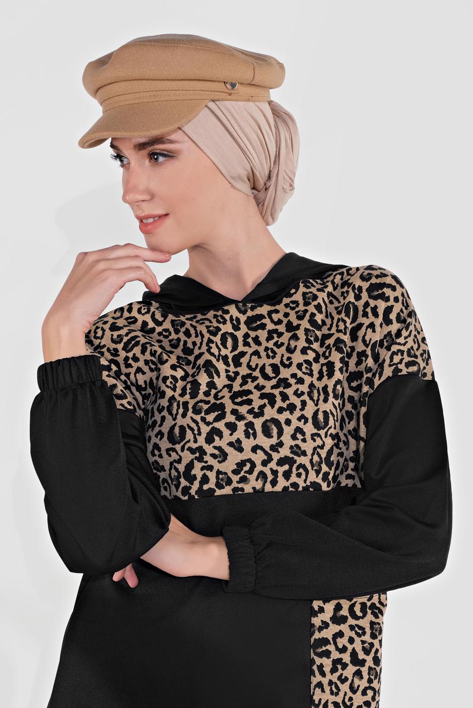 Tesettür giyim SİYAH LEOPAR DESENLİ 2′Lİ EŞOFMAN TAKIM 9855