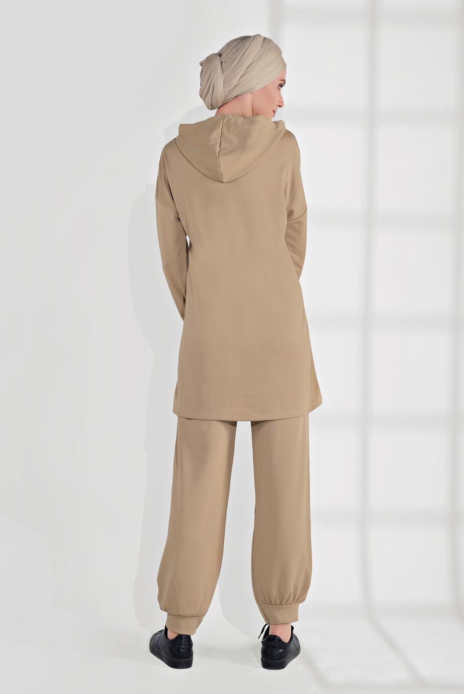 Hijab clothing BEIGE ANIMAL PRINT TRACKSUIT 9855