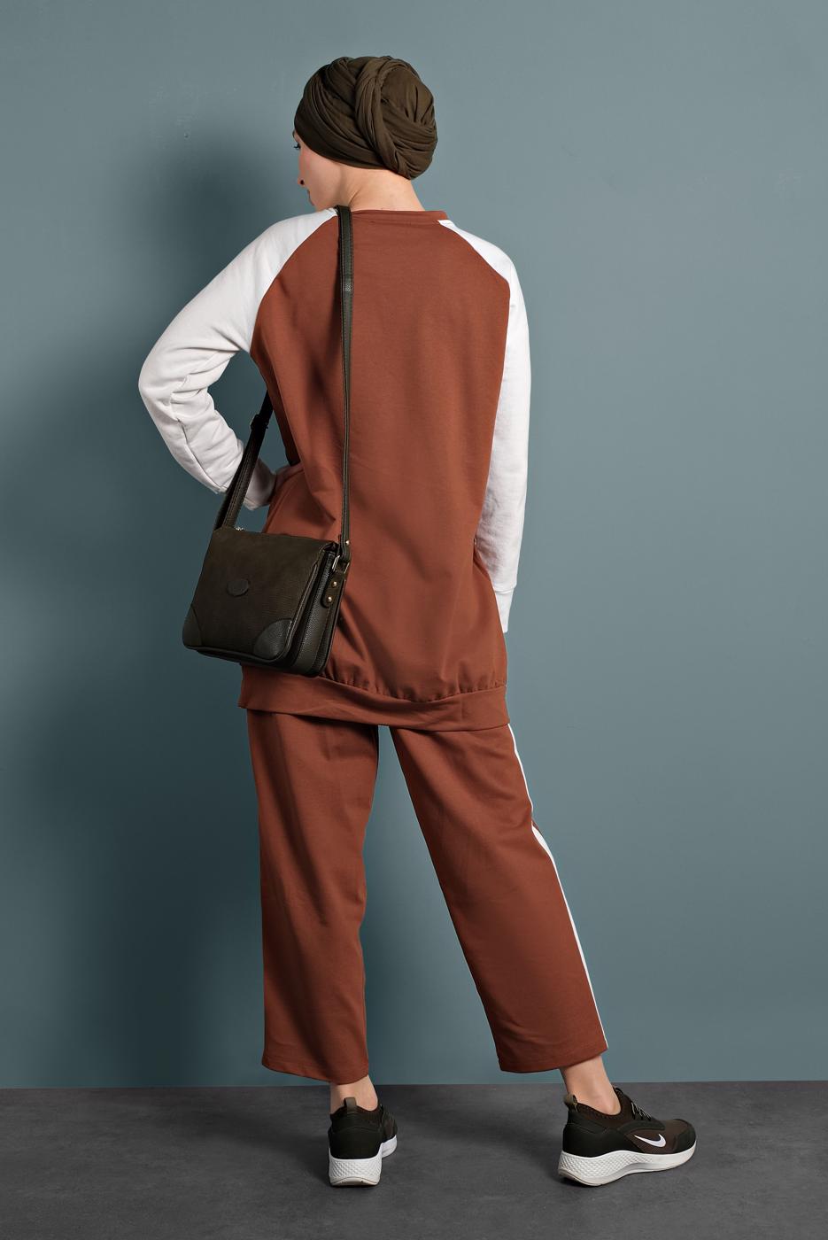 Tesettür giyim KAHVE YAZI BASKILI 2′Lİ PANTOLONLU TAKIM 347