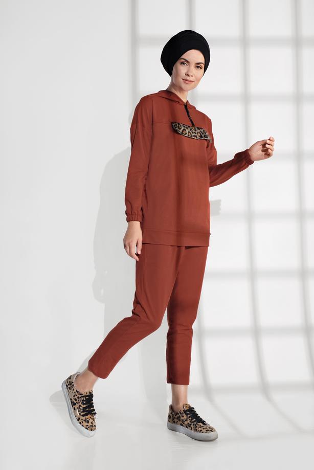 Hijab clothing BROWN ANIMAL PRINT TRACKSUIT 6202  - TRENDTESETTÜR