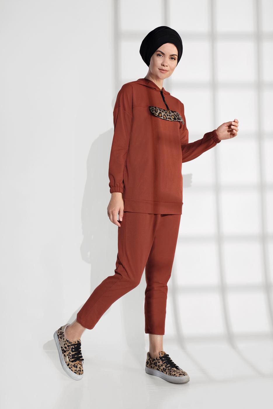 Hijab clothing BROWN ANIMAL PRINT TRACKSUIT 6202 