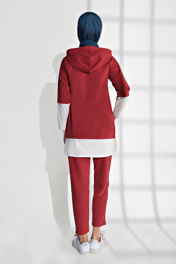 Tesettür giyim KIRMIZI PARÇA DETAYLI EŞOFMAN TAKIMI 8202 - TRENDTESETTÜR