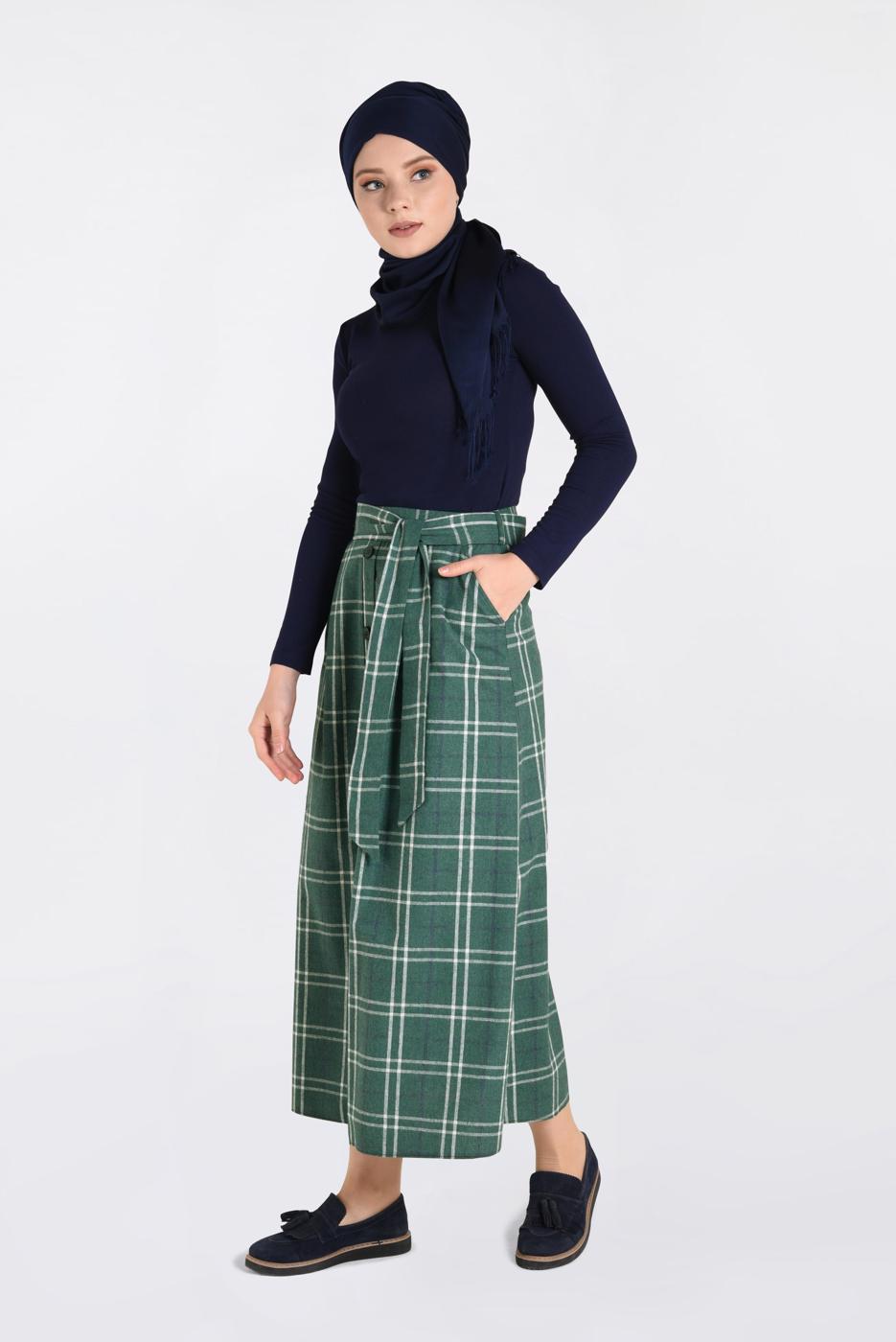 Tesettür giyim YEŞİL EKOSE DESENLİ BELDEN KUŞAKLI ETEK 6259
