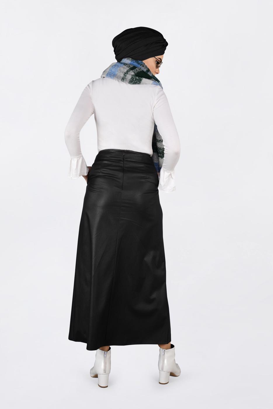 Tesettür giyim SİYAH DÜĞMELİ DERİ ETEK 6282