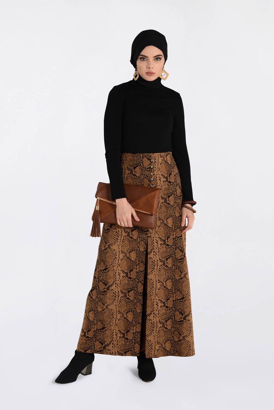Tesettür giyim KAHVE YILAN DERİSİ DESENLİ DÜĞME DETAYLI ETEK 6295 