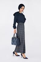 Tesettür giyim GRİ ÖNDEN DÜĞMELİ EKOSE ETEK 6296