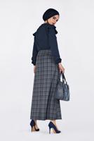 Tesettür giyim GRİ ÖNDEN DÜĞMELİ EKOSE ETEK 6296