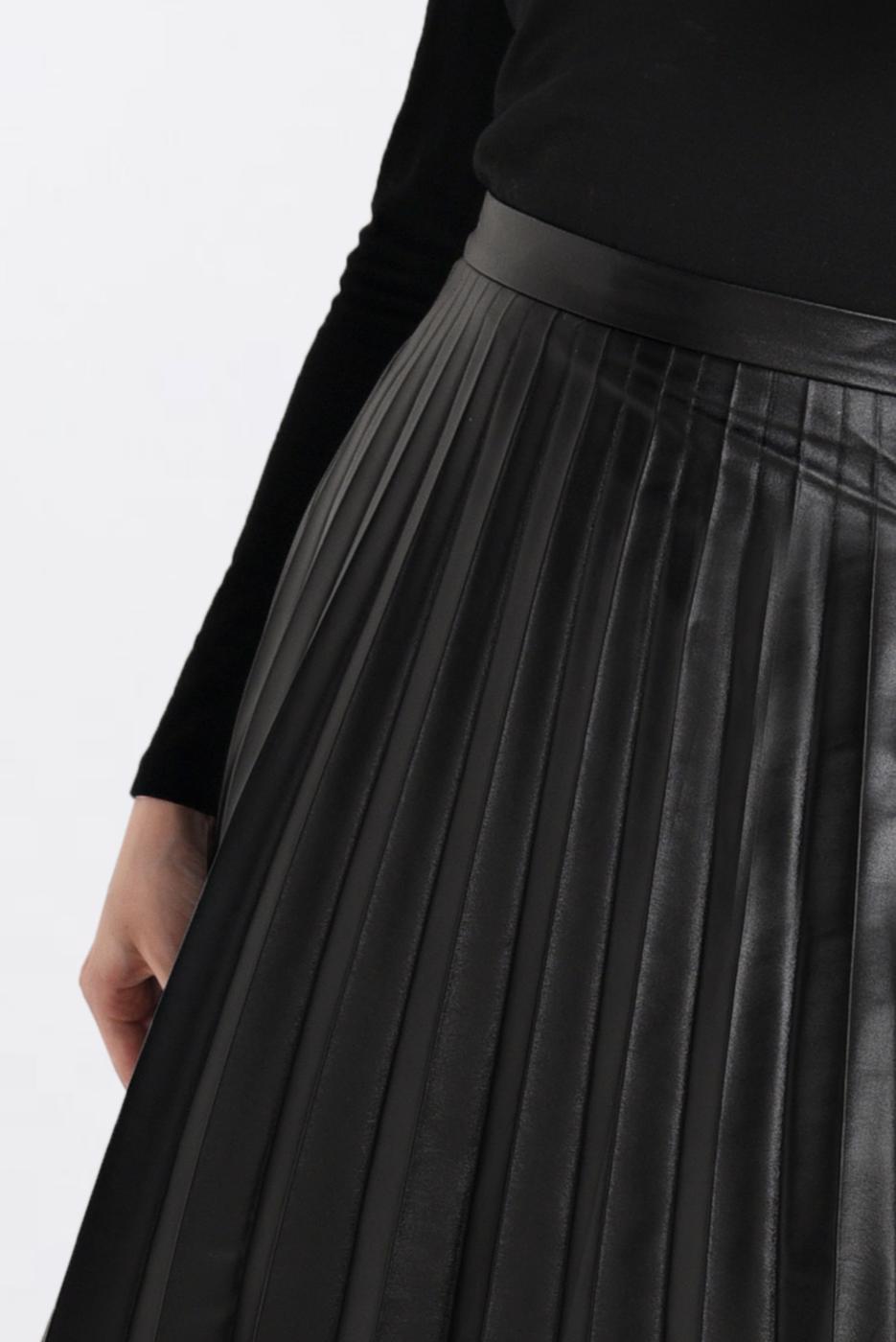 Tesettür giyim SİYAH YÜKSEK BEL PİLİSELİ DERİ ETEK 6301