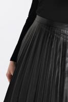 Tesettür giyim SİYAH YÜKSEK BEL PİLİSELİ DERİ ETEK 6301