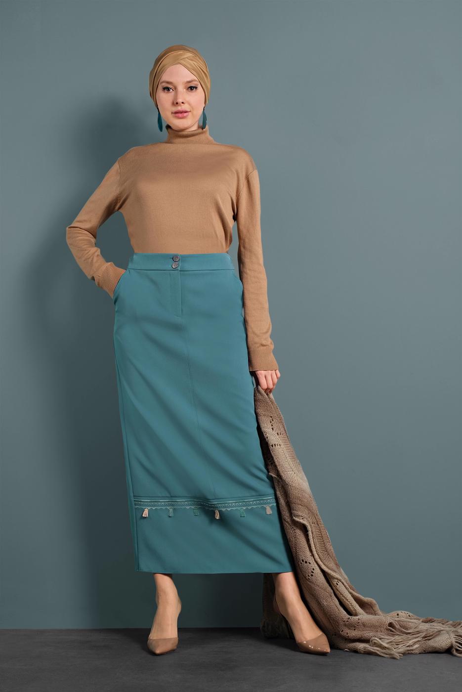 Tesettür giyim MAVİ ALVİNA NAKIŞLI PÜSKÜLLÜ ETEK 6381 