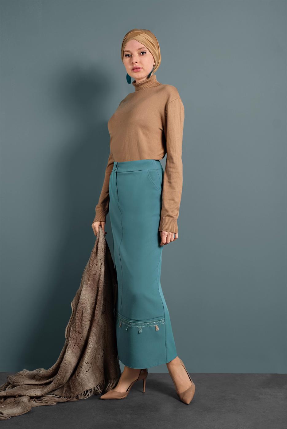 Tesettür giyim MAVİ ALVİNA NAKIŞLI PÜSKÜLLÜ ETEK 6381 