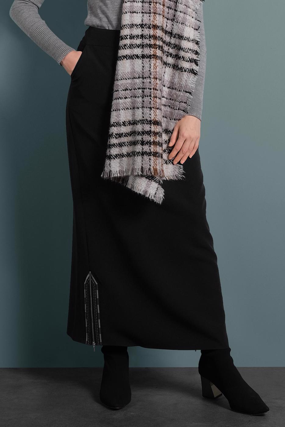 Tesettür giyim SİYAH ETEKUCU FERMUAR DETAYLI ETEK 6382