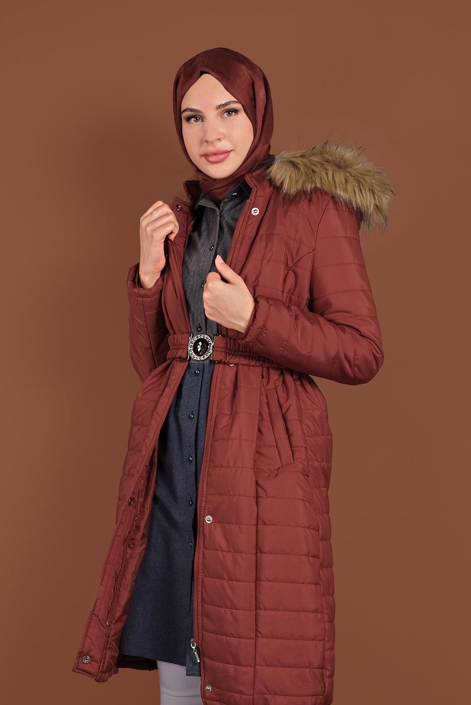 Tesettür giyim KAHVE KAPÜŞONLU ŞİŞME KABAN 3006