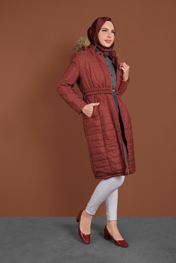 Tesettür giyim  KAPÜŞONLU ŞİŞME KABAN 3006 - TRENDTESETTÜR