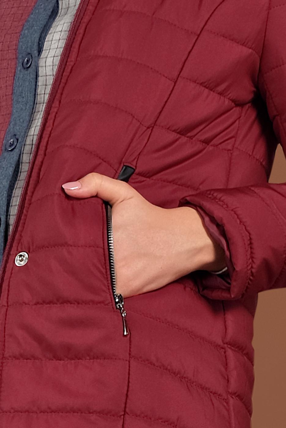 Tesettür giyim BORDO ÖNÜ ÇITÇITLI KAPÜŞONLU ŞİŞME KABAN 3030