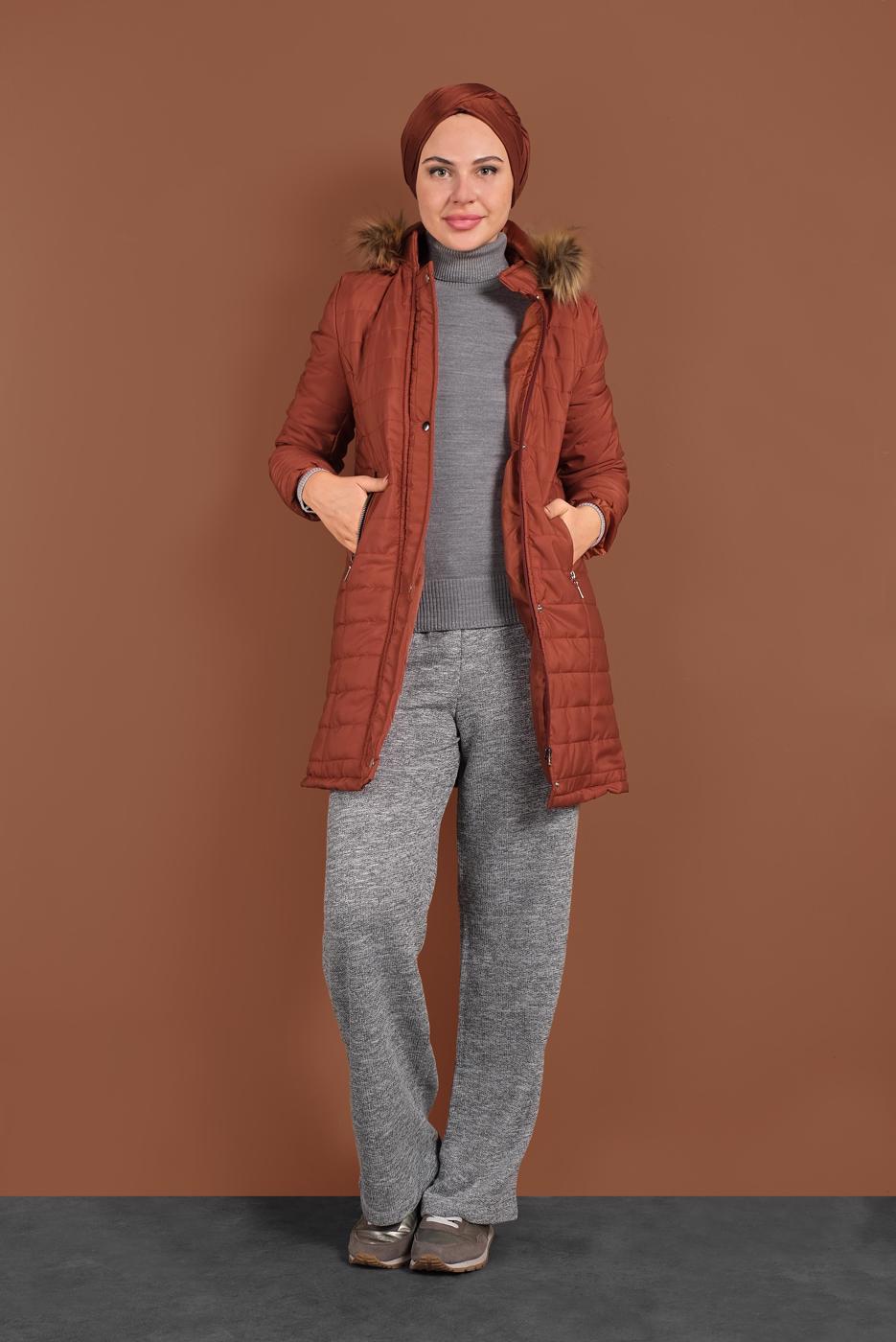 Vêtements hijab BRUN CABAN REMBOURRÉ À CAPUCHE 3030