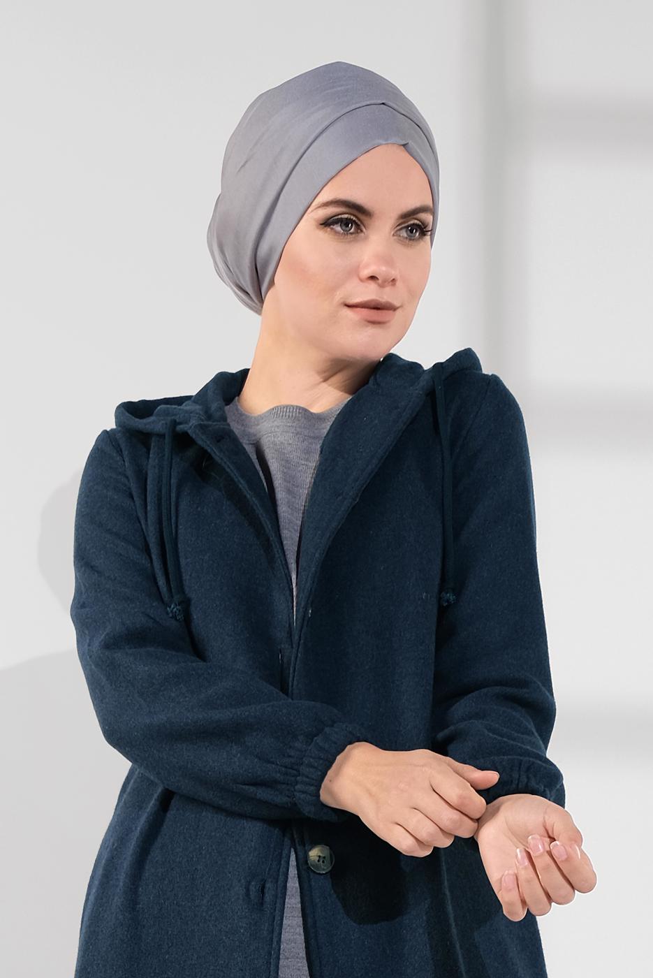 Tesettür giyim LACİVERT DÜĞMELİ KAPÜŞONLU KAŞE KABAN 3945 