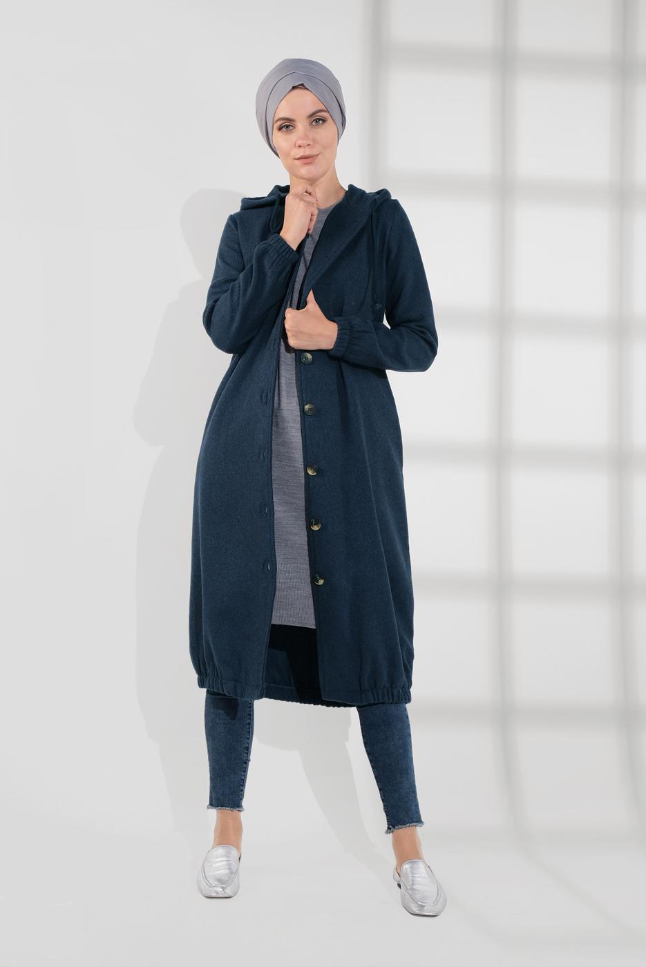 Tesettür giyim LACİVERT DÜĞMELİ KAPÜŞONLU KAŞE KABAN 3945 