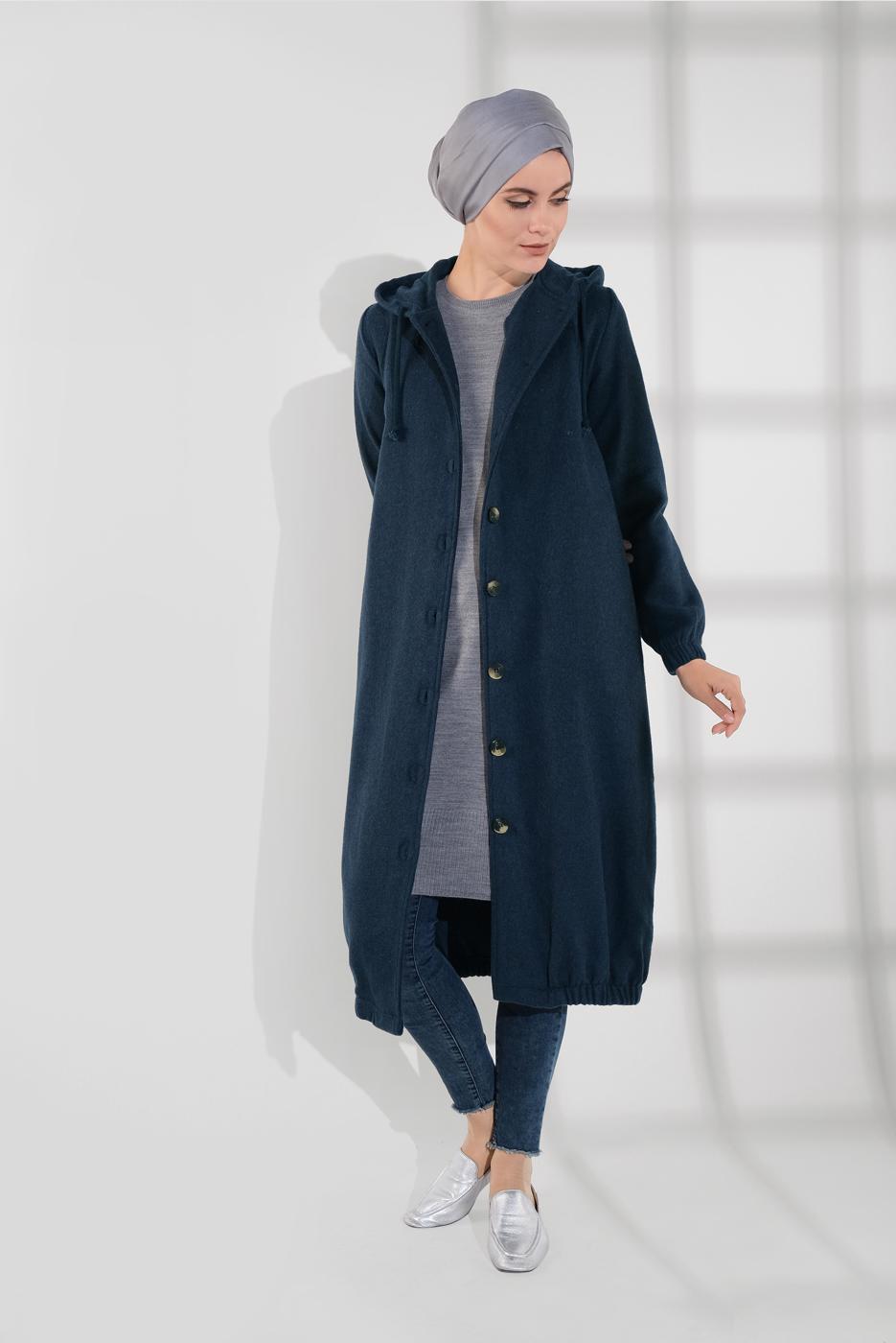 Tesettür giyim LACİVERT DÜĞMELİ KAPÜŞONLU KAŞE KABAN 3945 