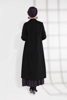 Tesettür giyim SİYAH BELİ BÜZGÜLÜ DÜĞMELİ KAŞE KABAN 4945 