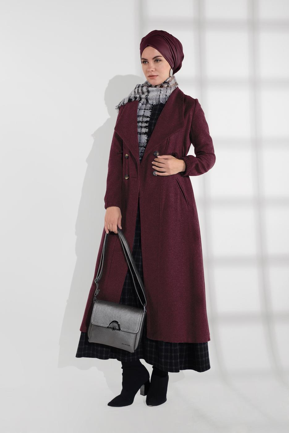 Tesettür giyim BORDO BELİ BÜZGÜLÜ DÜĞMELİ KAŞE KABAN 4945 