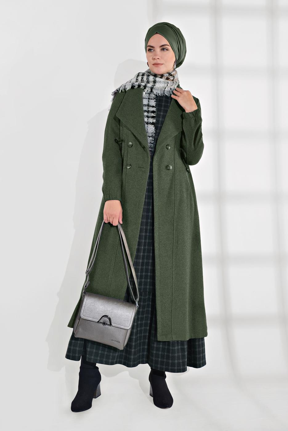 Tesettür giyim HAKİ BELİ BÜZGÜLÜ DÜĞMELİ KAŞE KABAN 4945 