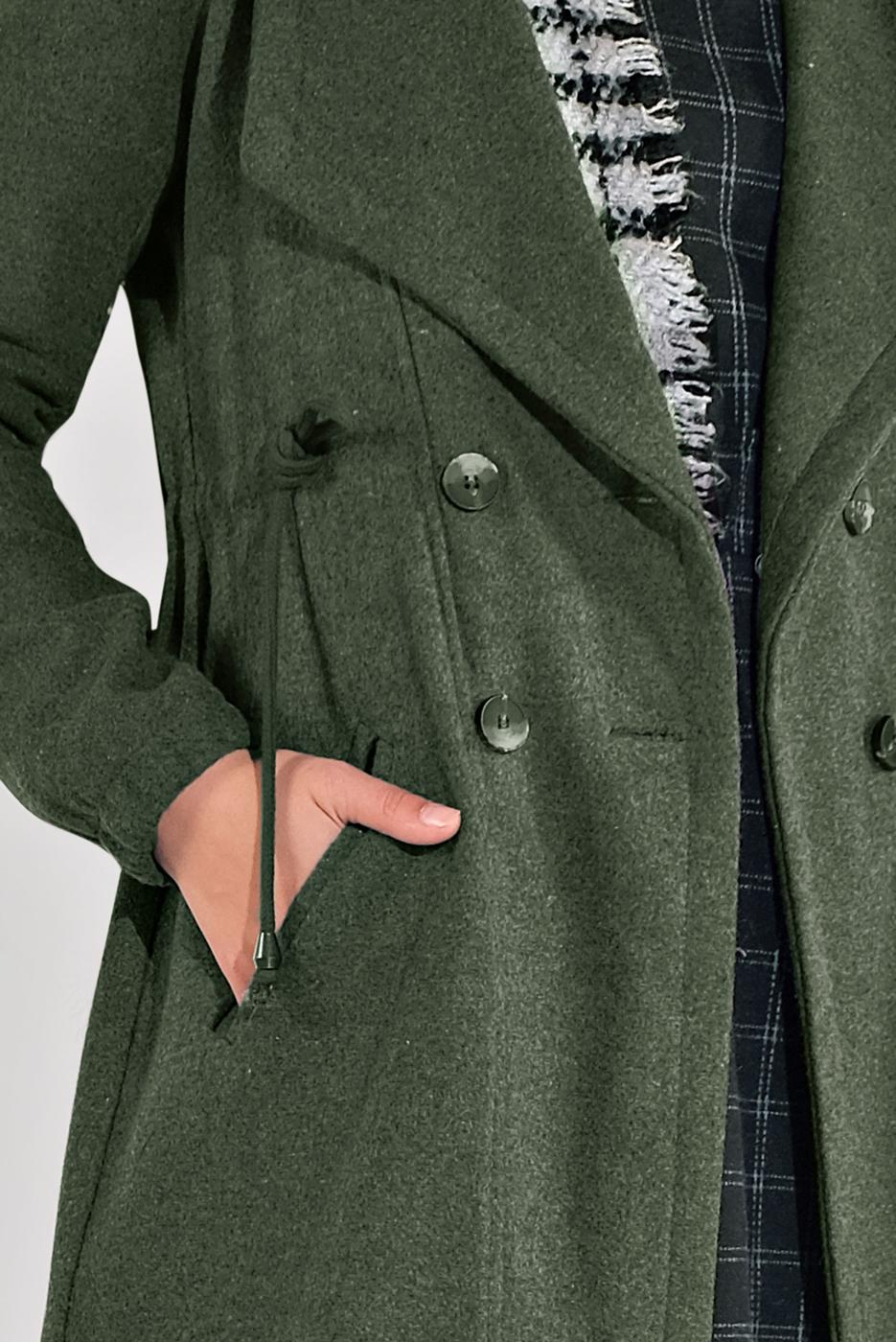 Tesettür giyim HAKİ BELİ BÜZGÜLÜ DÜĞMELİ KAŞE KABAN 4945 