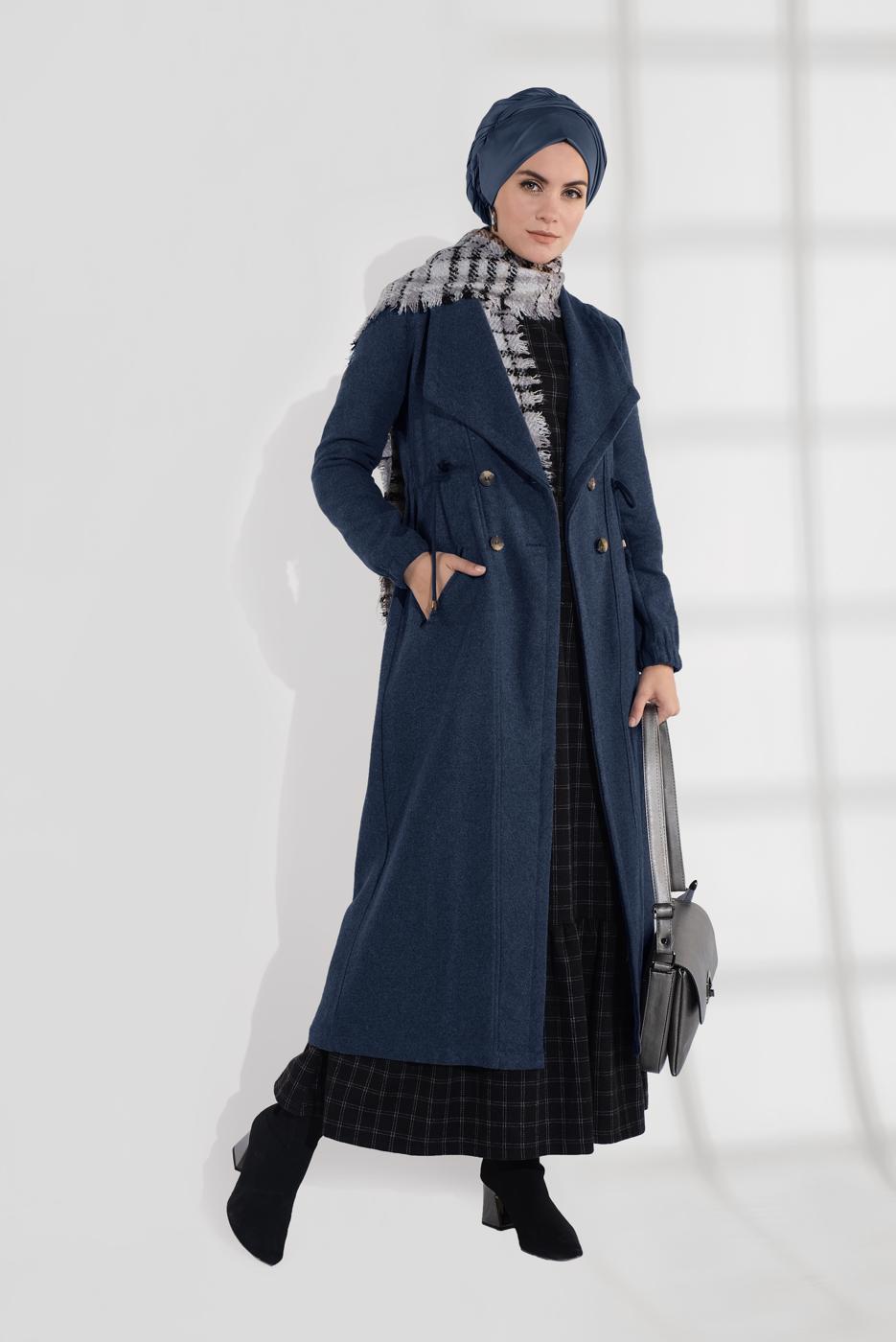 Tesettür giyim MAVİ BELİ BÜZGÜLÜ DÜĞMELİ KAŞE KABAN 4945 