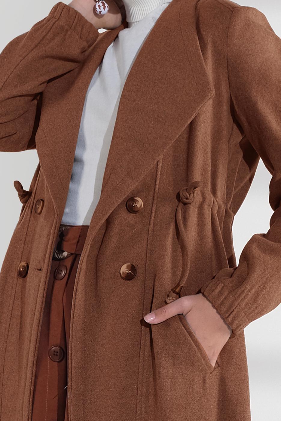 Tesettür giyim TABA BELİ BÜZGÜLÜ DÜĞMELİ KAŞE KABAN 4945 